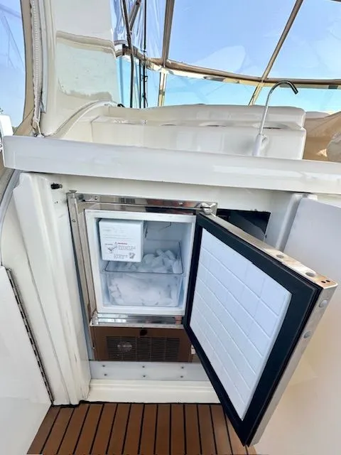 Slide: The Image of Ice Maker - Aft Deck - 16