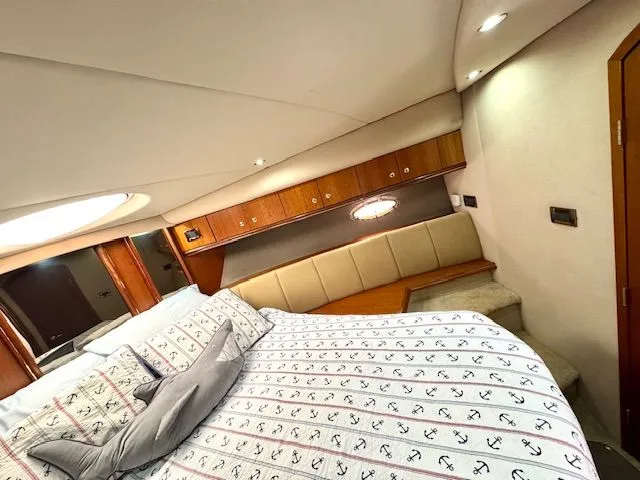 Slide: The Image of VIP StateRoom - Strb. Side - 48