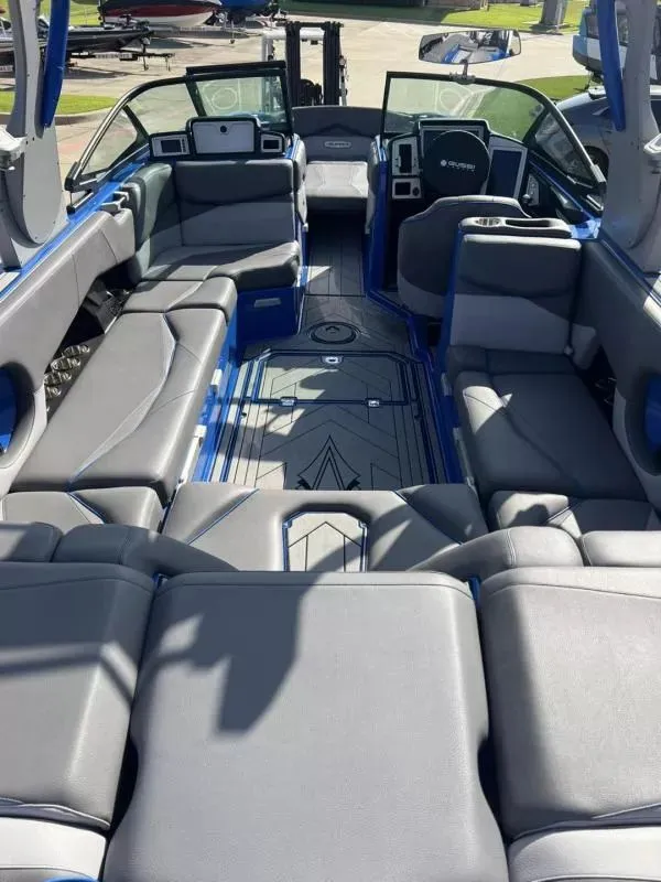 Slide: The Image of Supra SL400 2020 - 10