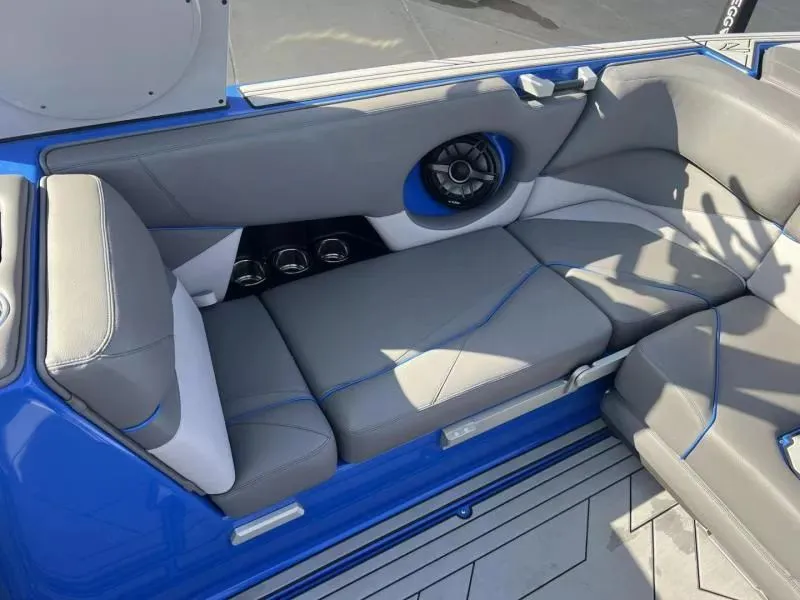 Slide: The Image of Supra SL400 2020 - 13