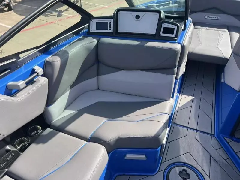 Slide: The Image of Supra SL400 2020 - 16