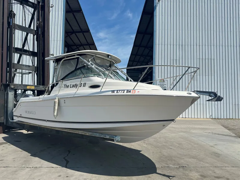 Slide: The Image of Robalo R245 Walkaround 2008 - 1