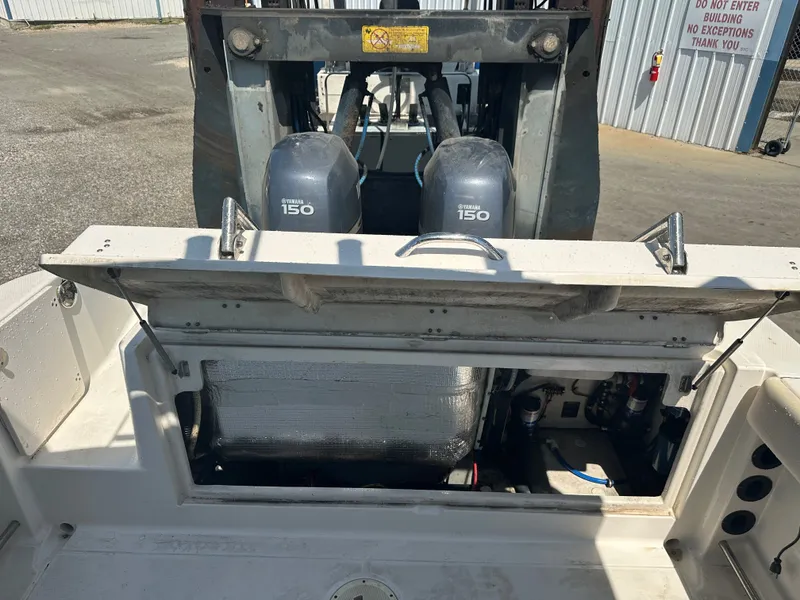 Slide: The Image of Robalo R245 Walkaround 2008 - 11