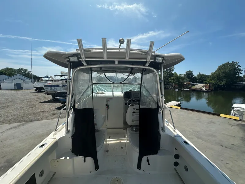 Slide: The Image of Robalo R245 Walkaround 2008 - 4