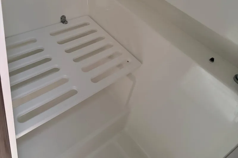 Slide: The Image of Interior view of 2023 Beneteau Gran Turismo 32 boat's shower area. - 27