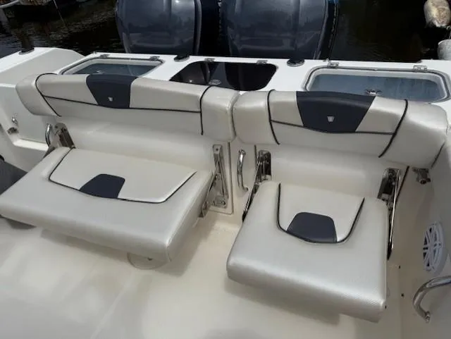 Slide: The Image of 2018 Wellcraft 302 Fisherman boat seats with sleek design and modern upholstery. - 20