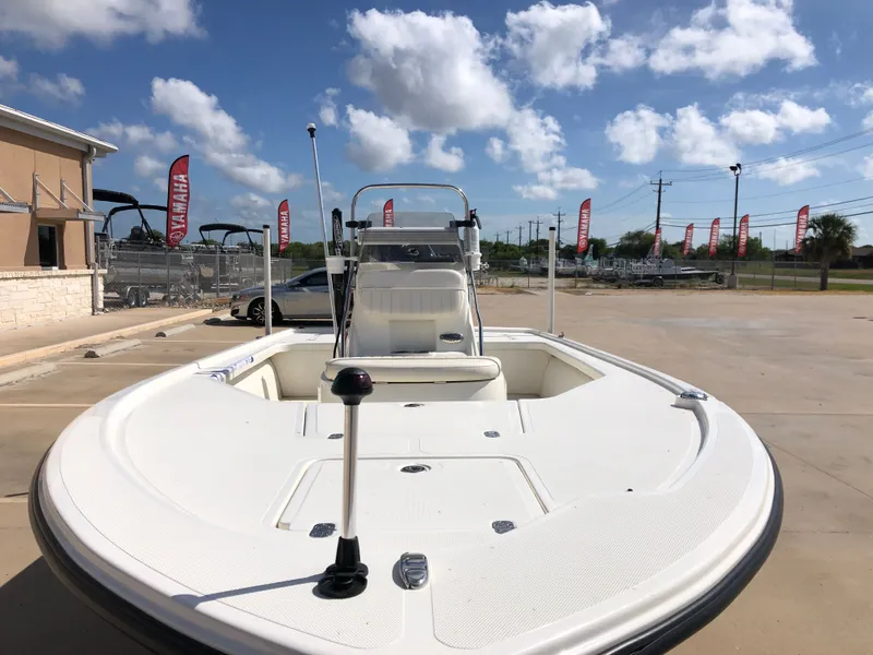 Slide: The Image of Mako 18 LTS Inshore 2014 - 7