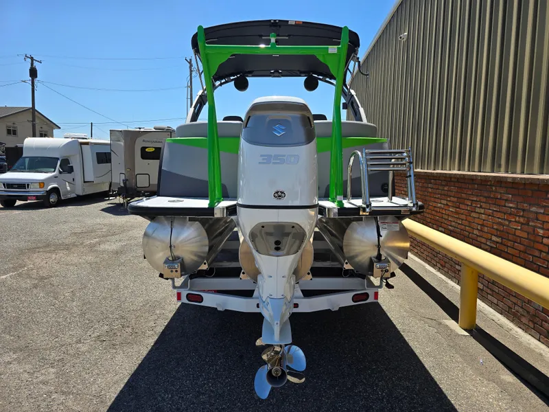 Slide: The Image of 2026 Berkshire STS 25 RFX 3.0+ pontoon boat with powerful outboard motor. - 7