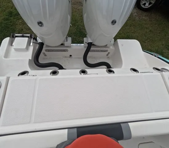 Slide: The Image of Robalo Center Console R250 In Stock 2026 - 11