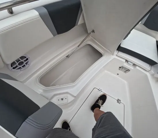 Slide: The Image of Robalo Center Console R250 In Stock 2026 - 45