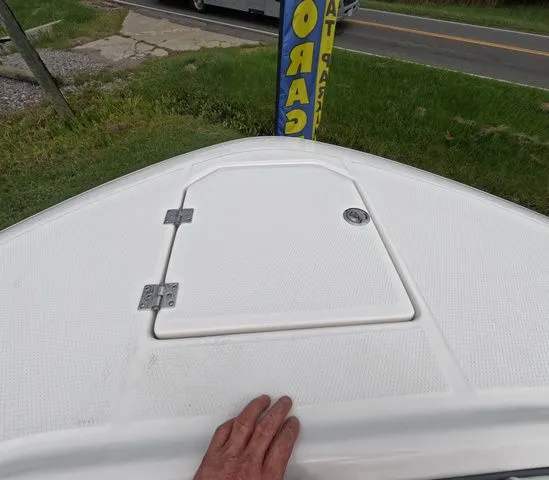 Slide: The Image of Robalo Center Console R250 In Stock 2026 - 46