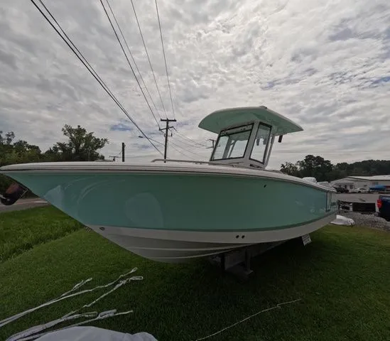 Slide: The Image of Robalo Center Console R250 In Stock 2026 - 5