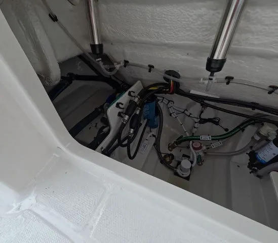 Slide: The Image of Robalo Dual Console R257 In Stock 2026 - 15