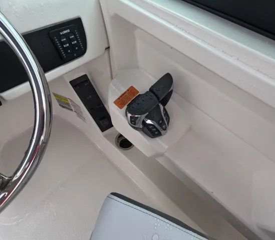 Slide: The Image of Robalo Dual Console R257 In Stock 2026 - 33