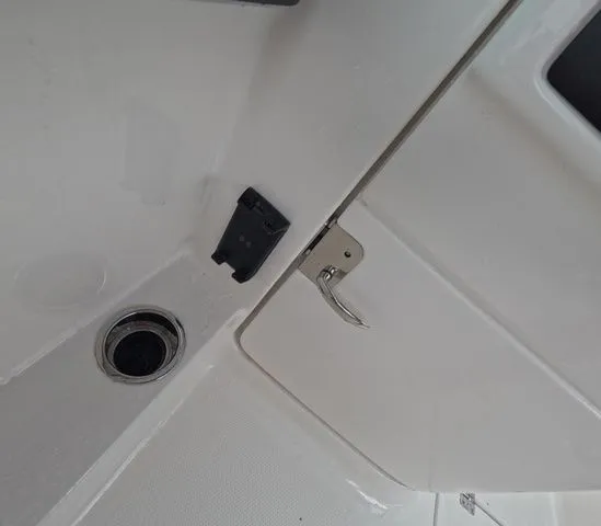 Slide: The Image of Robalo Dual Console R257 In Stock 2026 - 41