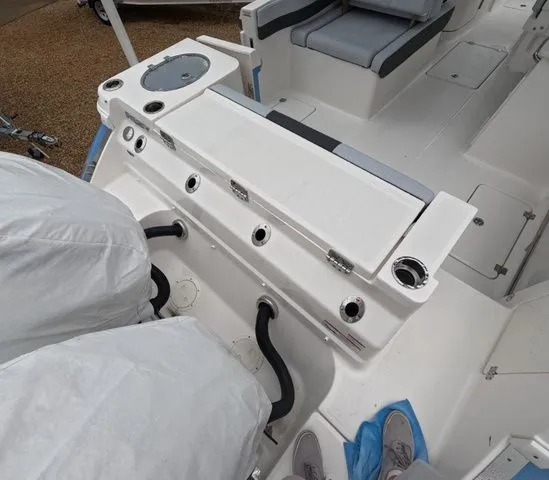 Slide: The Image of Robalo Dual Console R257 In Stock 2026 - 8