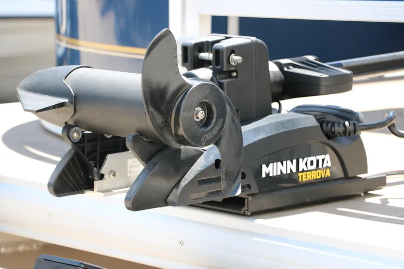 Slide: The Image of Minn Kota Terrova motor on 2021 Sun Tracker Bass Buggy 16 XL boat. - 5