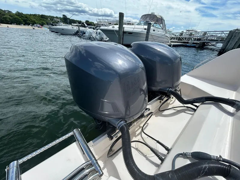 Slide: The Image of Grady-White Express 305 2007 - 52