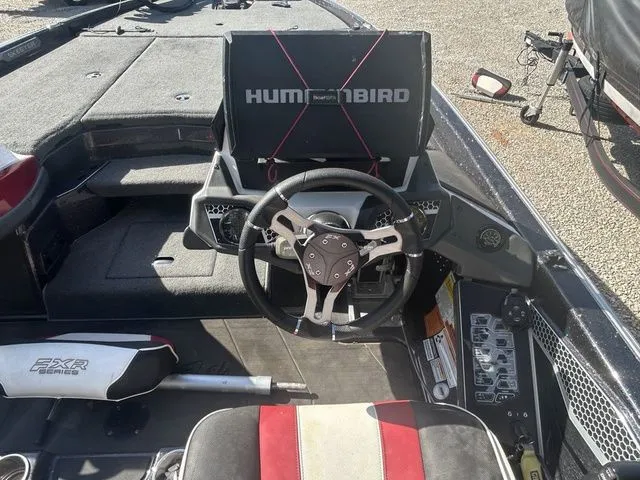 Slide: The Image of Skeeter FXR21 Limited 2022 - 10