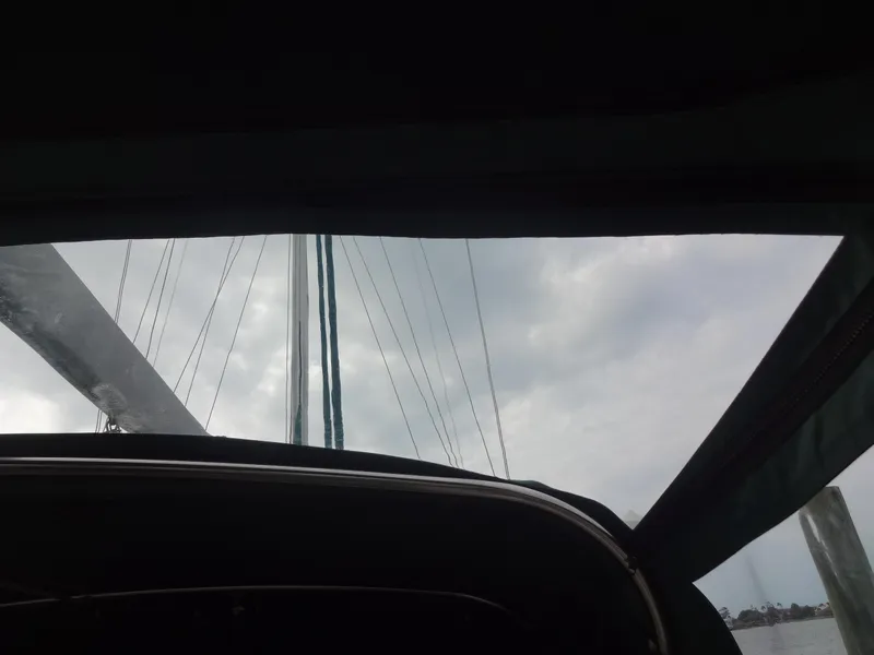 Slide: The Image of Island Packet 440 2006 - 111