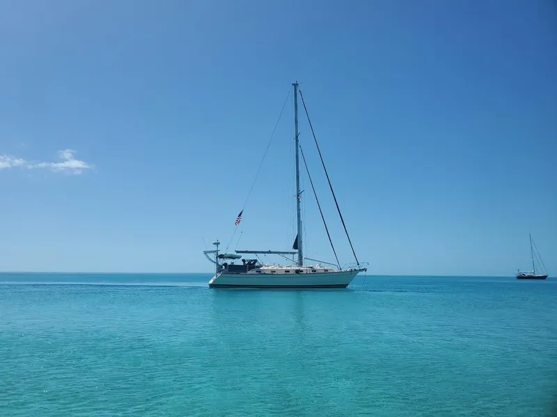 Slide: The Image of Island Packet 440 2006 - 116