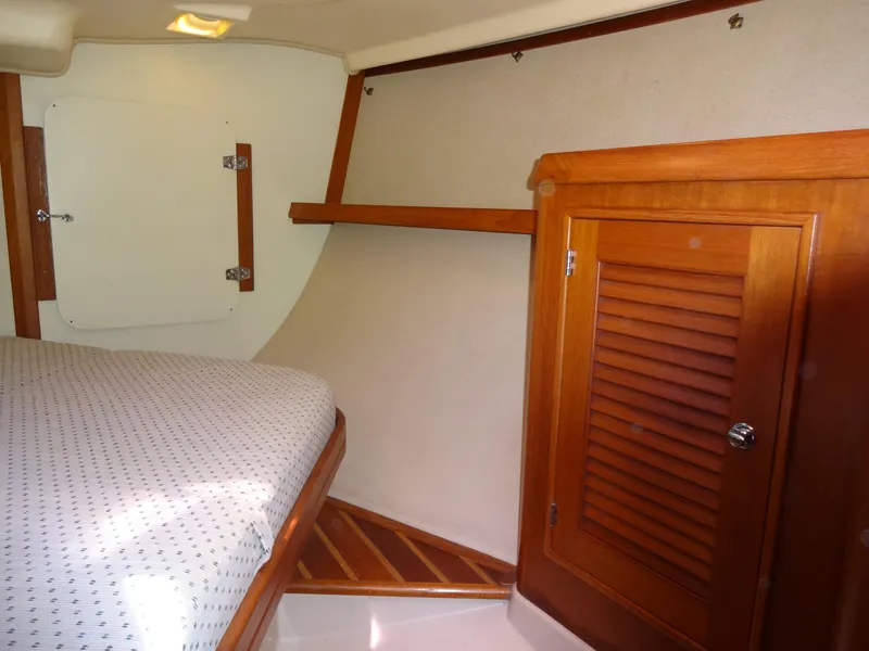 Slide: The Image of Aft berth - 24