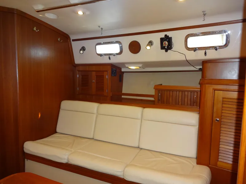 Slide: The Image of Port salon seating - 51