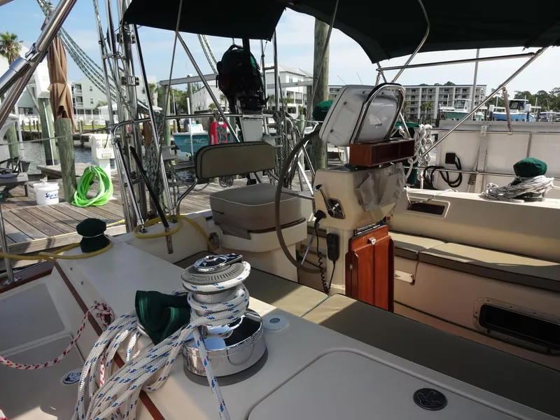 Slide: The Image of Island Packet 440 2006 - 61