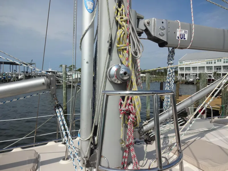 Slide: The Image of Island Packet 440 2006 - 78