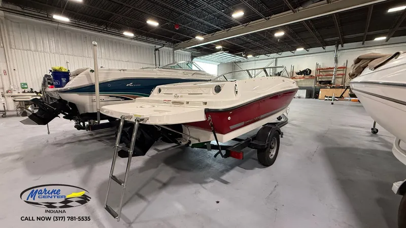 The Image of Bayliner 175 2014 - 1