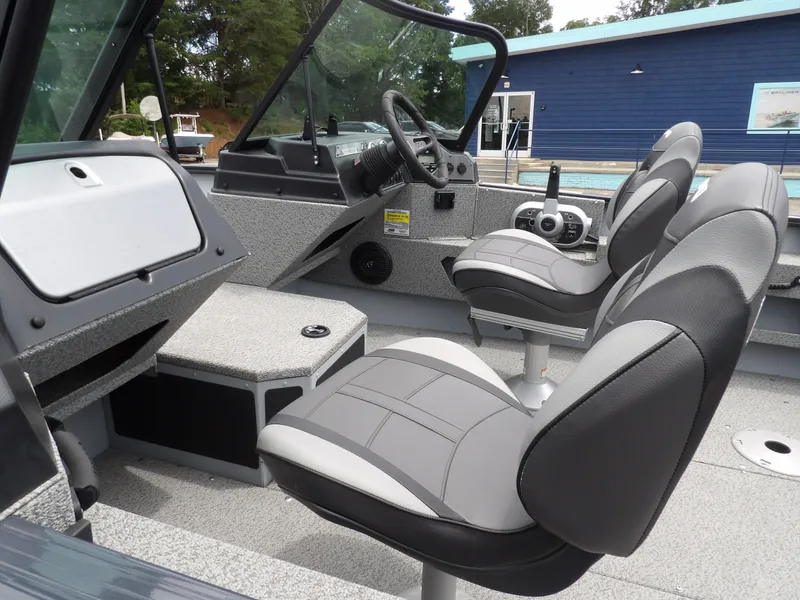 Slide: The Image of Lund 1775 Adventure Sport 2024 - 4