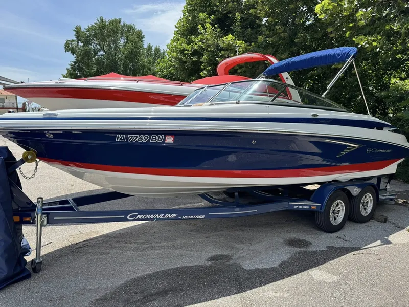 The Image of Crownline Boats 240 SS 2021 - 1