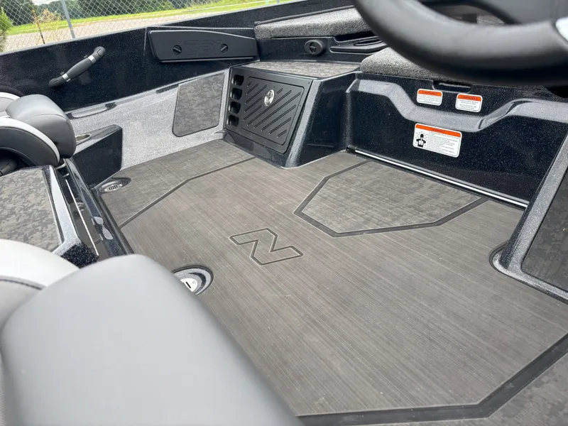 Slide: The Image of Nitro Z21 2025 - 19