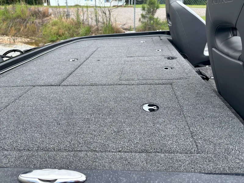 Slide: The Image of Nitro Z21 2025 - 20