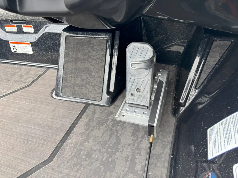 Slide: The Image of Nitro Z21 2025 - 6