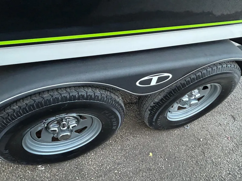 Slide: The Image of Tahoe 2150 CC 2020 - 55