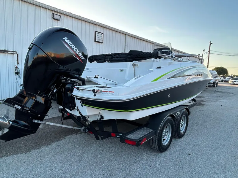 Slide: The Image of Tahoe 2150 CC 2020 - 64