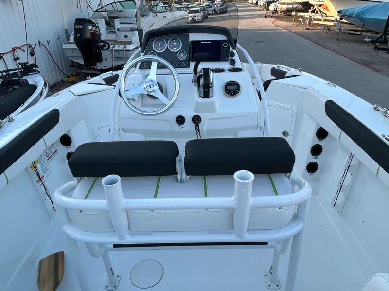 Slide: The Image of Tahoe 2150 CC 2020 - 65