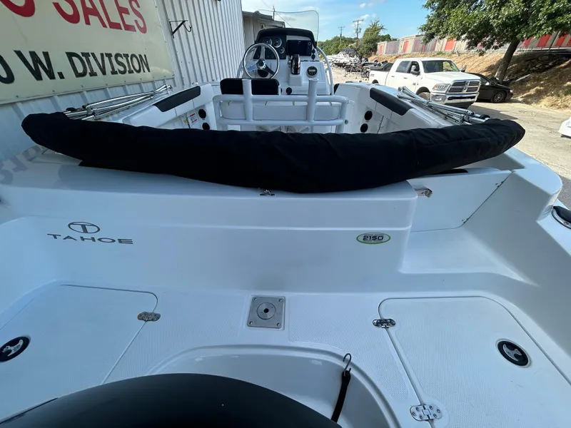 Slide: The Image of Tahoe 2150 CC 2020 - 77