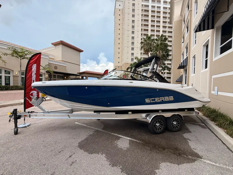 Slide: The Image of Scarab 255 SE 2025 - 4