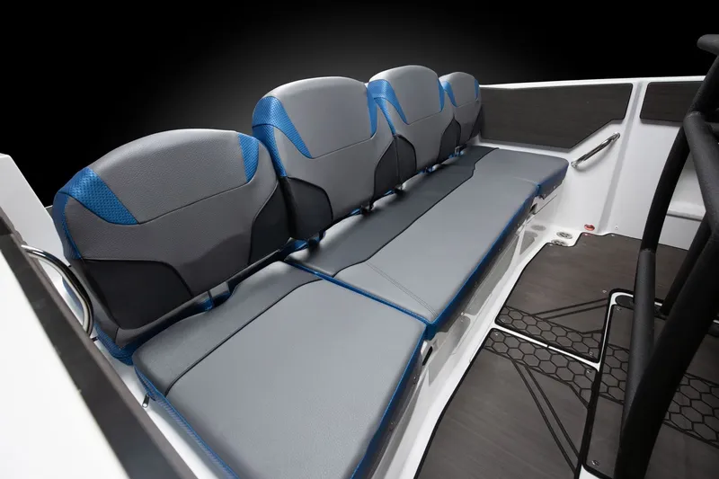 Slide: The Image of Scarab 255 Open LX 2025 - 11