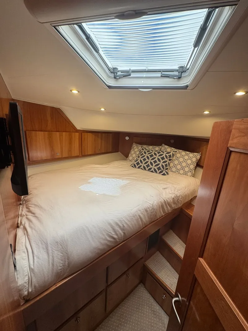 Slide: The Image of Navigator 5100 2007 - 47