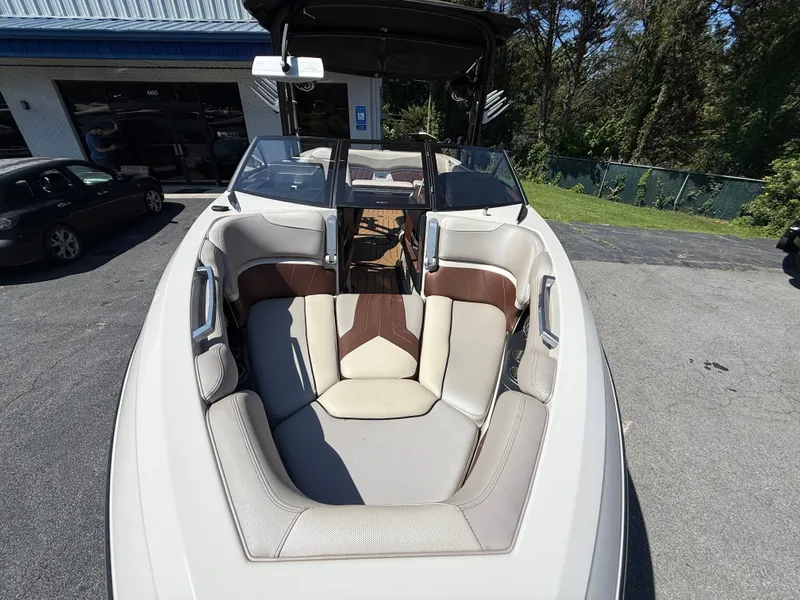 Slide: The Image of Malibu Wakesetter 25 LSV 2016 - 11