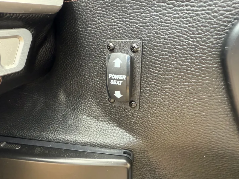 Slide: The Image of Malibu Wakesetter 25 LSV 2016 - 20