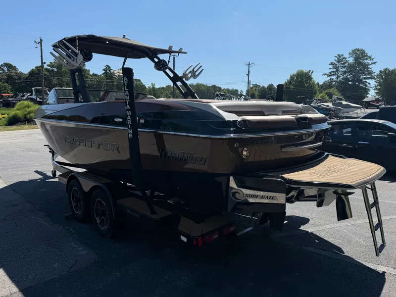 Slide: The Image of Malibu Wakesetter 25 LSV 2016 - 7