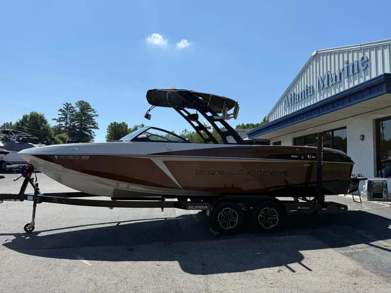 Slide: The Image of Malibu Wakesetter 25 LSV 2016 - 8