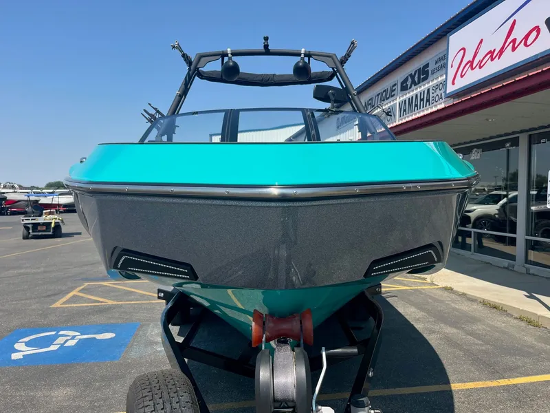 Slide: The Image of Axis T250 2022 - 10