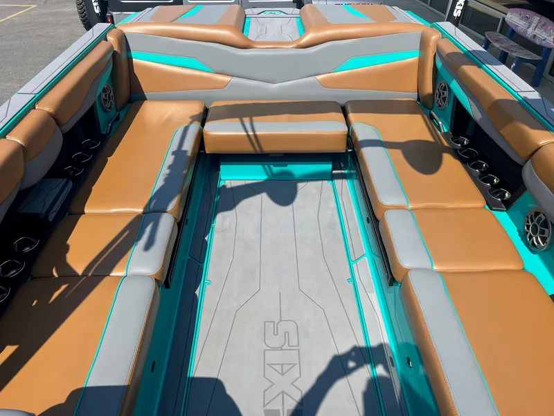 Slide: The Image of Axis T250 2022 - 19