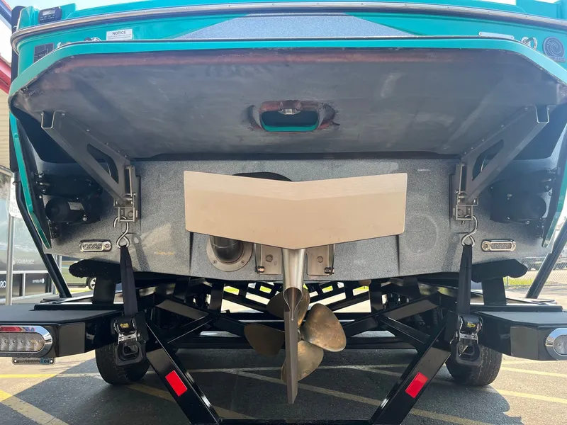 Slide: The Image of Axis T250 2022 - 5