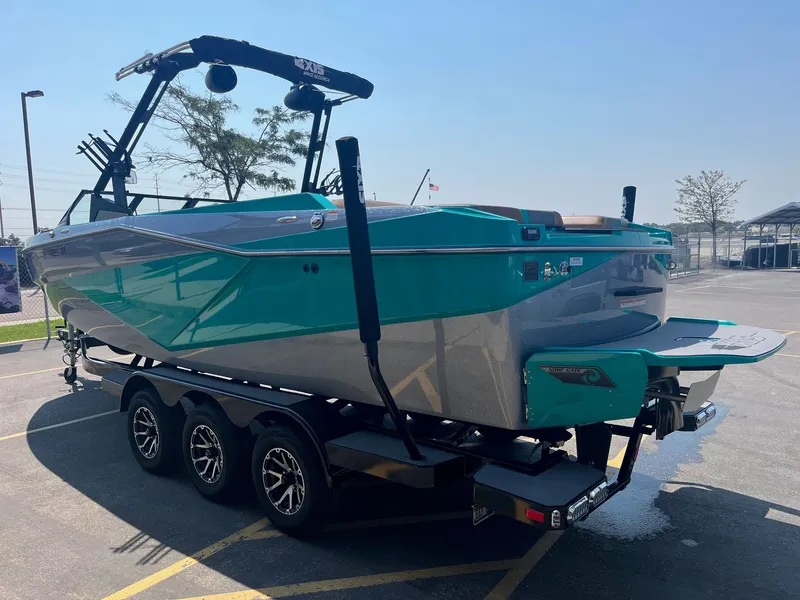 Slide: The Image of Axis T250 2022 - 7